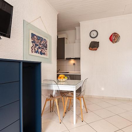 Apartments Tauzer Mandre Exterior photo
