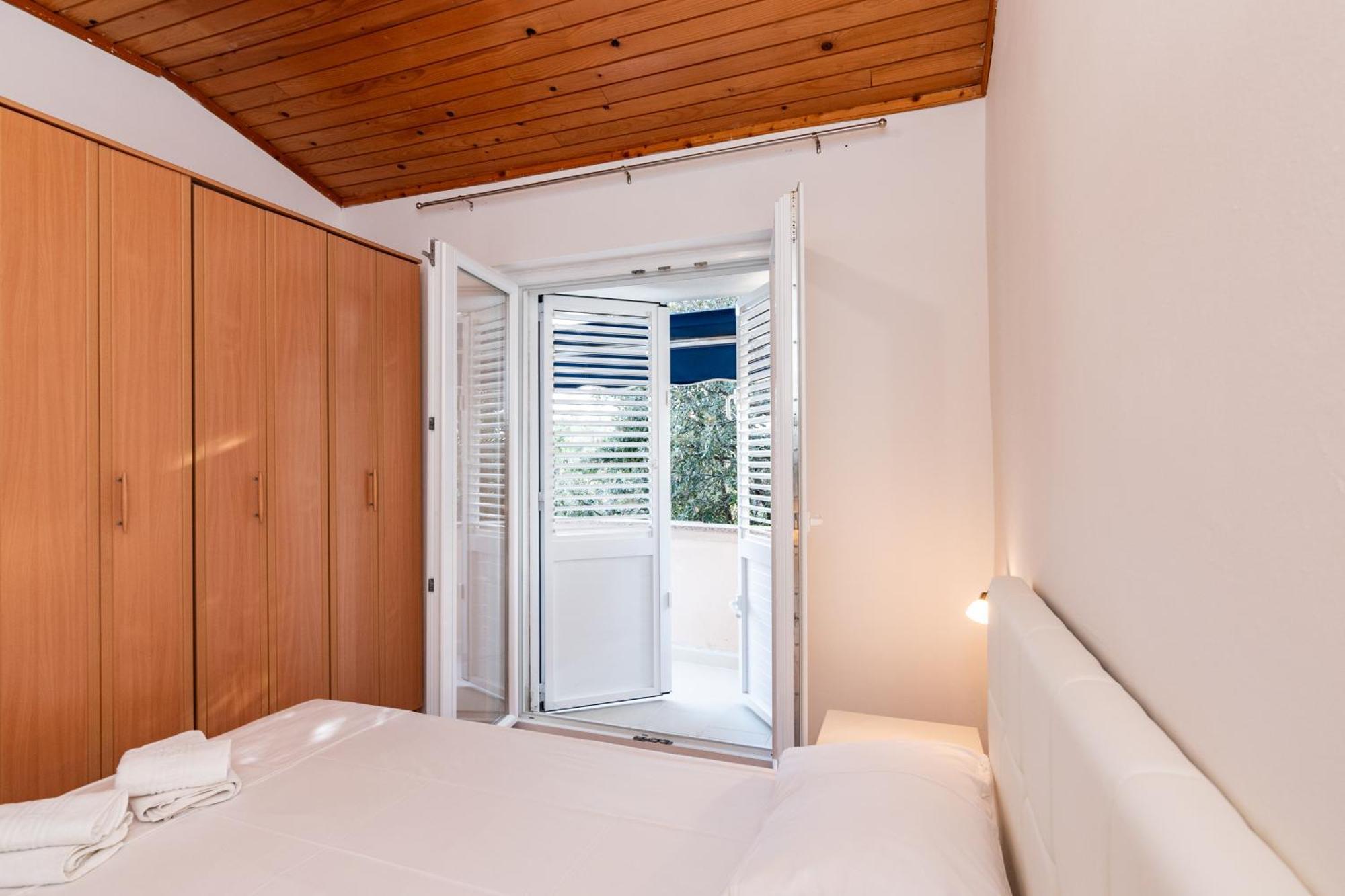 Apartments Tauzer Mandre Exterior photo